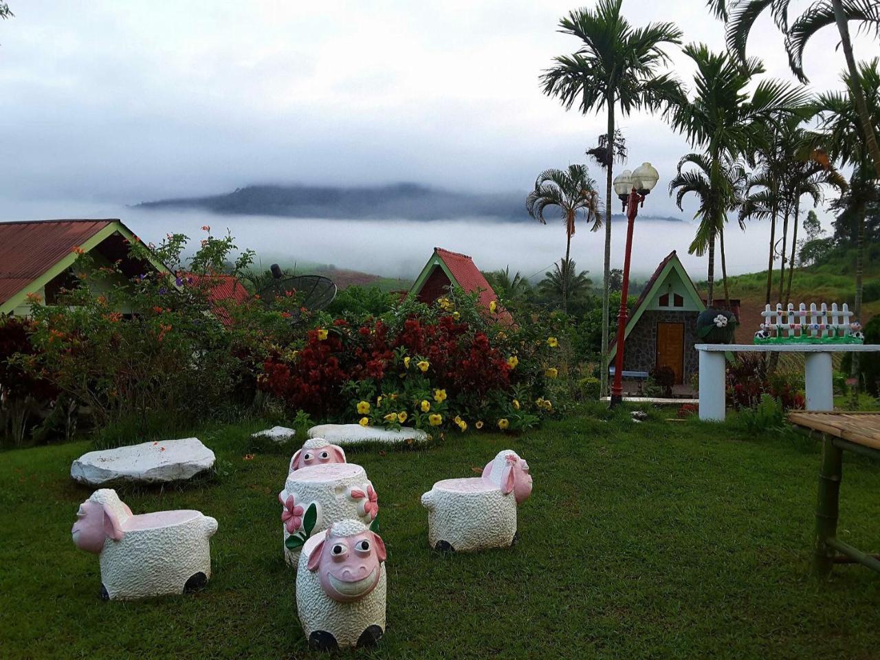 Phunaya Khao Kho Luaran gambar