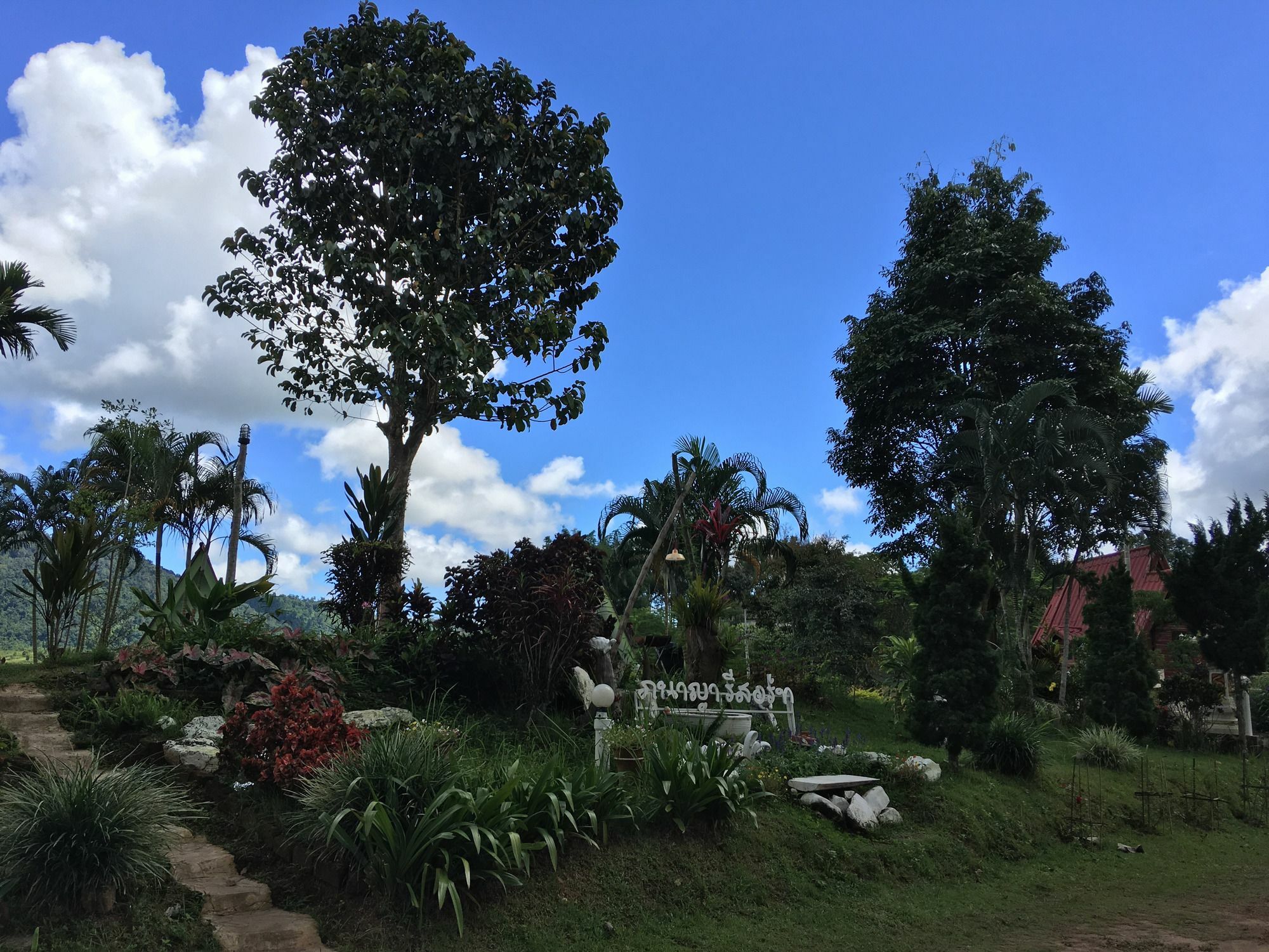 Phunaya Khao Kho Luaran gambar