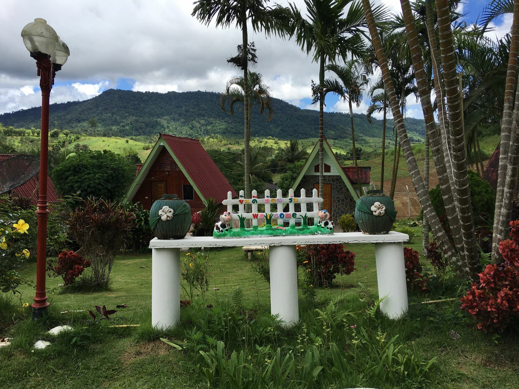 Phunaya Khao Kho Luaran gambar